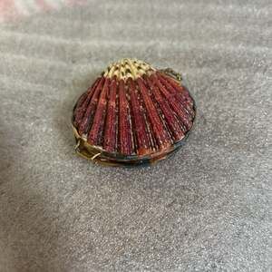 Vintage Hinged Scallop Shell Trinket Box
